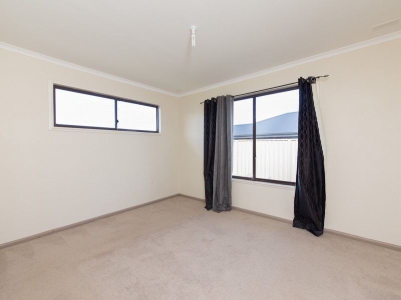 51 Spears Drive, Dubbo NSW 2830