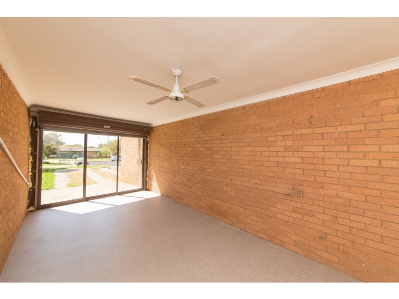 5B Highview Place, Dubbo NSW 2830