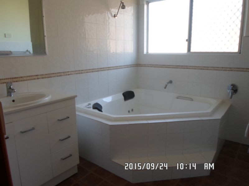 7 Lovett Ave, Dubbo NSW 2830