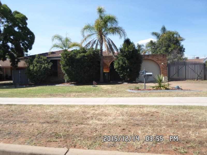 42 Birch Avenue, Dubbo NSW 2830