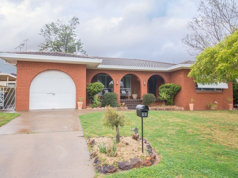 50 Meek Street, Dubbo NSW 2830
