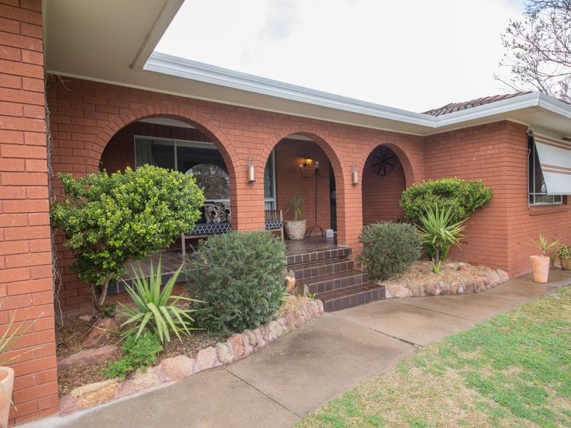 50 Meek Street, Dubbo NSW 2830