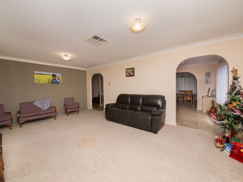 7 Trafalgar Place, Dubbo NSW 2830