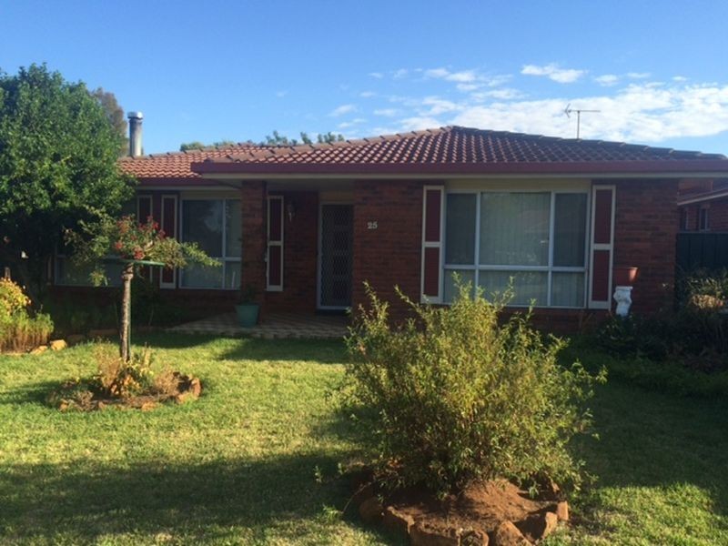 25 Lindsay Place, Dubbo NSW 2830
