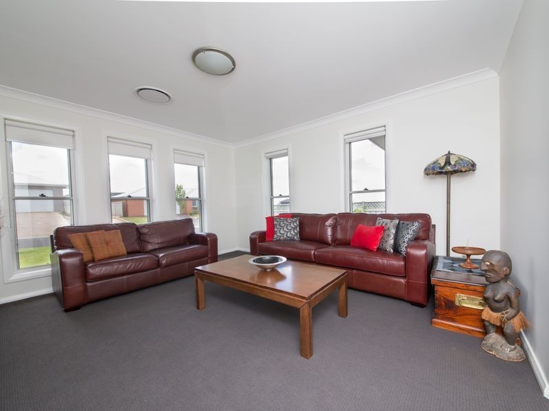 4 Ellenborough Avenue, Dubbo NSW 2830