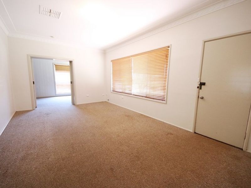 49 Corbett Avenue, Dubbo NSW 2830