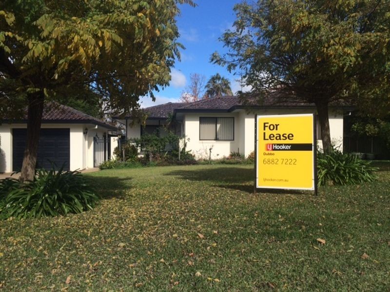 5 Beveridge Crescent, Dubbo NSW 2830