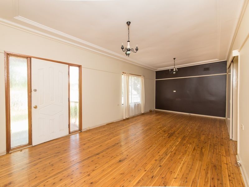 146 Wingewarra Street, Dubbo NSW 2830