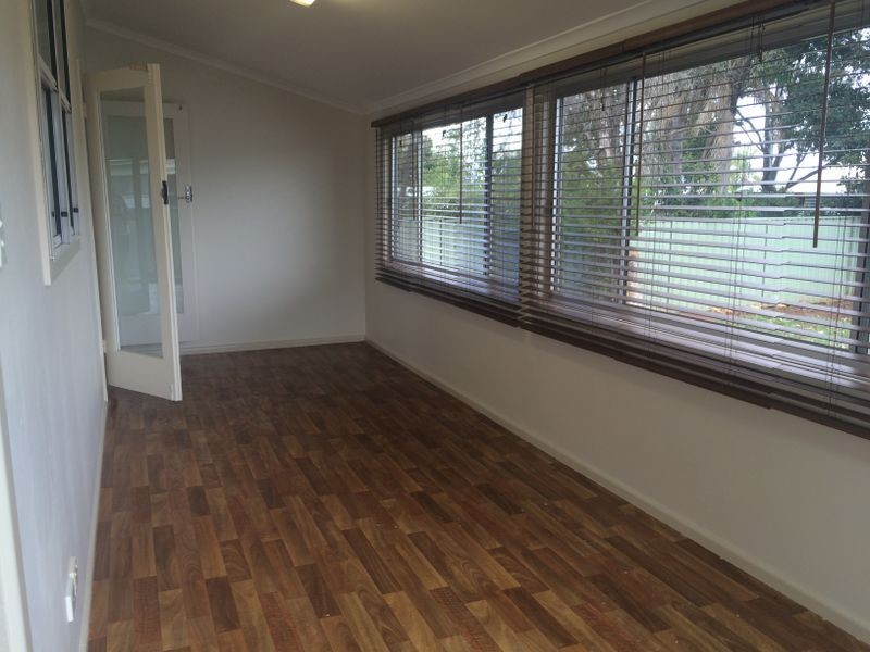 33 Caroline Street, Dubbo NSW 2830