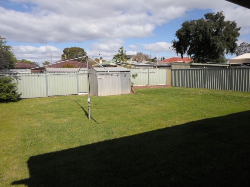 12 Leonard st, Dubbo NSW 2830