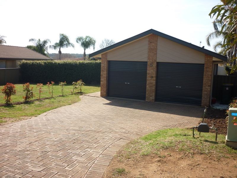 5 Cyril Towers Street, Dubbo NSW 2830