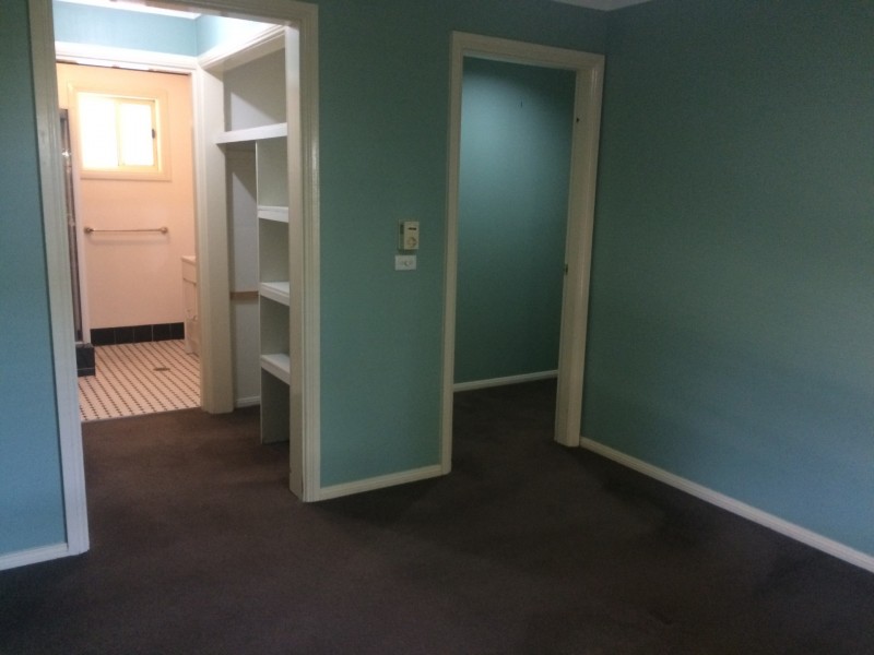 11 Booth Street, Dubbo NSW 2830