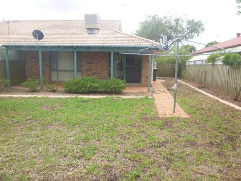 13B Murrayfield Drive, Dubbo NSW 2830