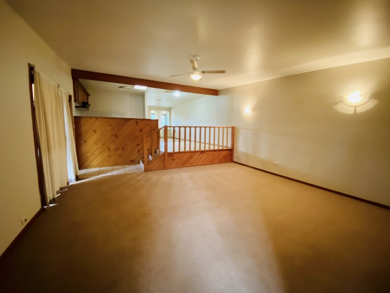 12 Collins Avenue, Dubbo NSW 2830