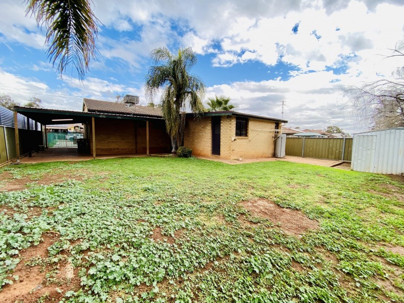 12 Collins Avenue, Dubbo NSW 2830