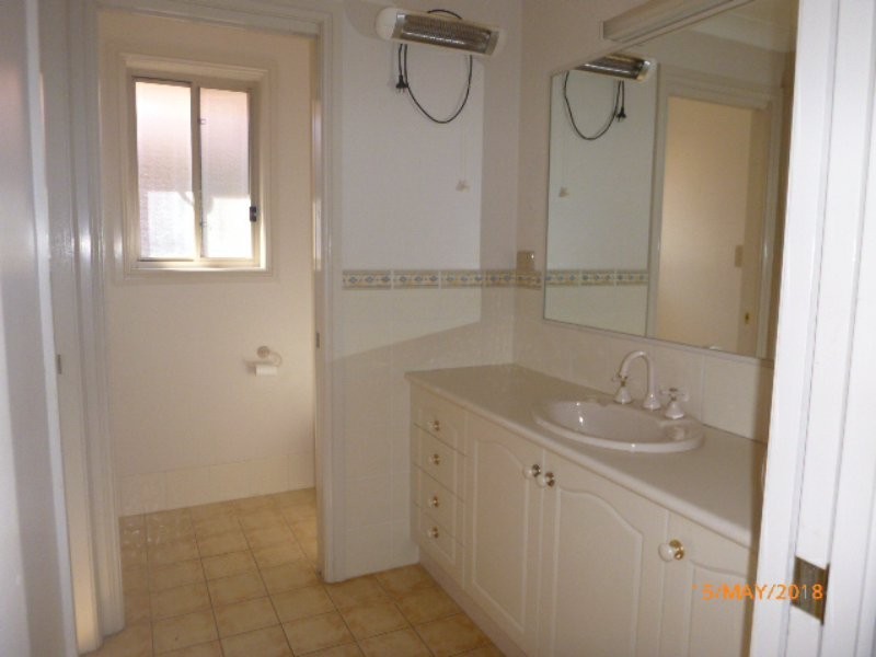 53 Castlereagh Avenue, Dubbo NSW 2830