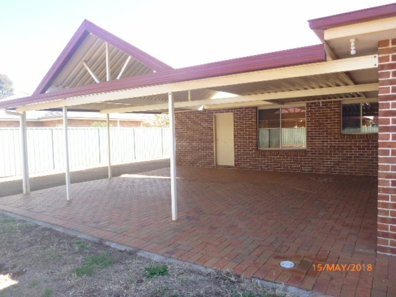 53 Castlereagh Avenue, Dubbo NSW 2830