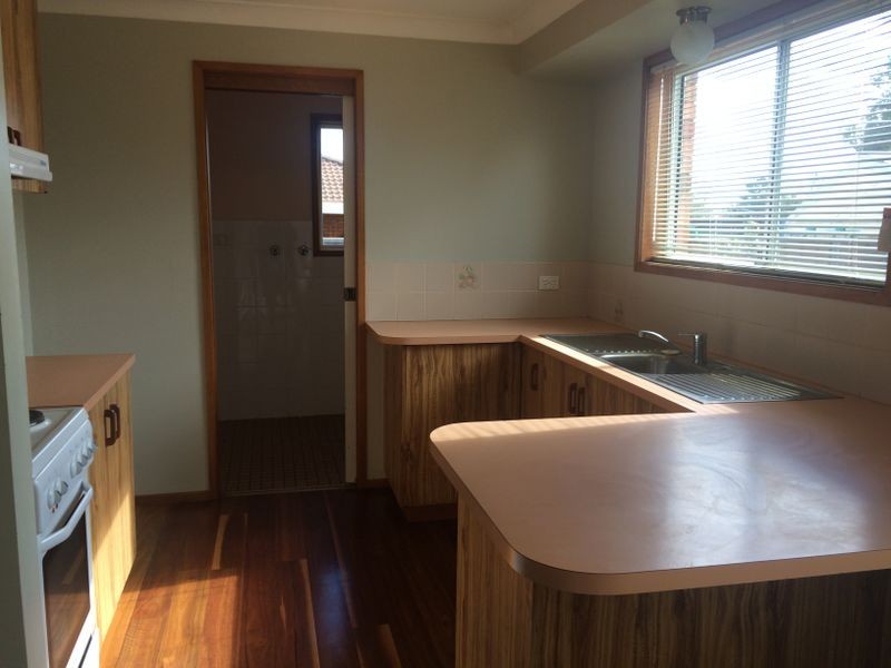 16 Hopkins Pde, Dubbo NSW 2830