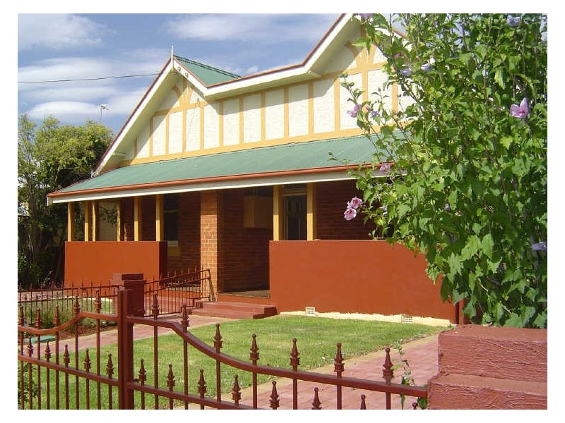 206 Fitzroy Street, Dubbo NSW 2830
