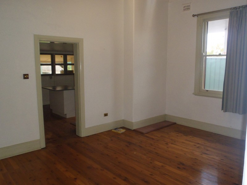 206 Fitzroy Street, Dubbo NSW 2830