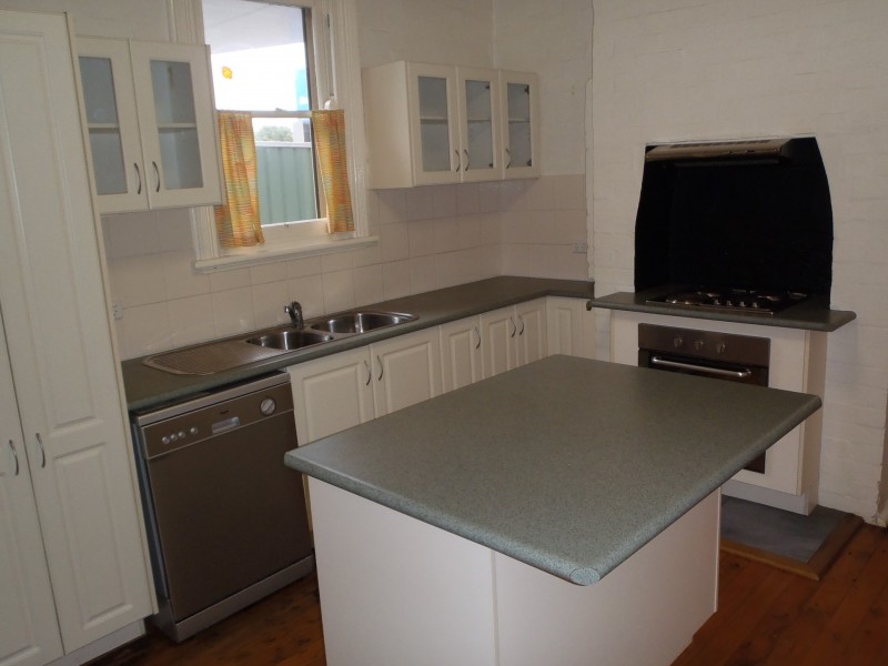 206 Fitzroy Street, Dubbo NSW 2830