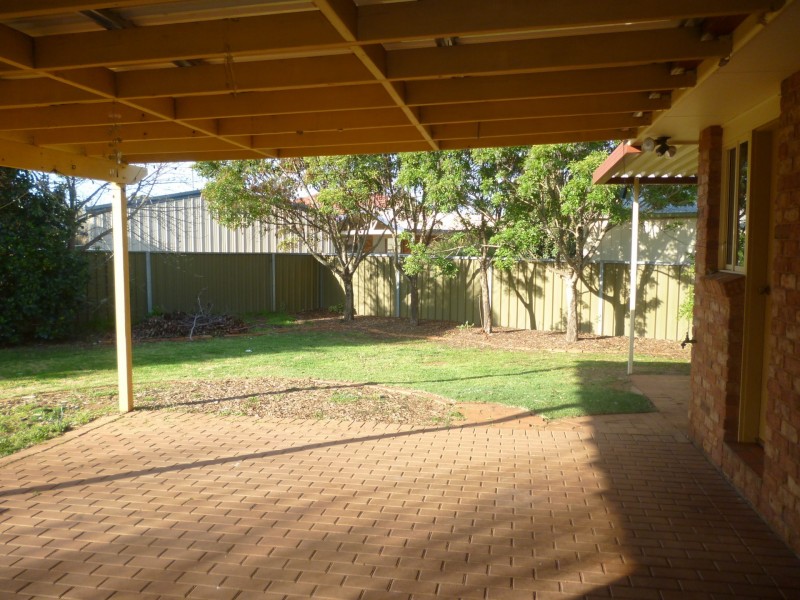 21 Swan Street, Dubbo NSW 2830