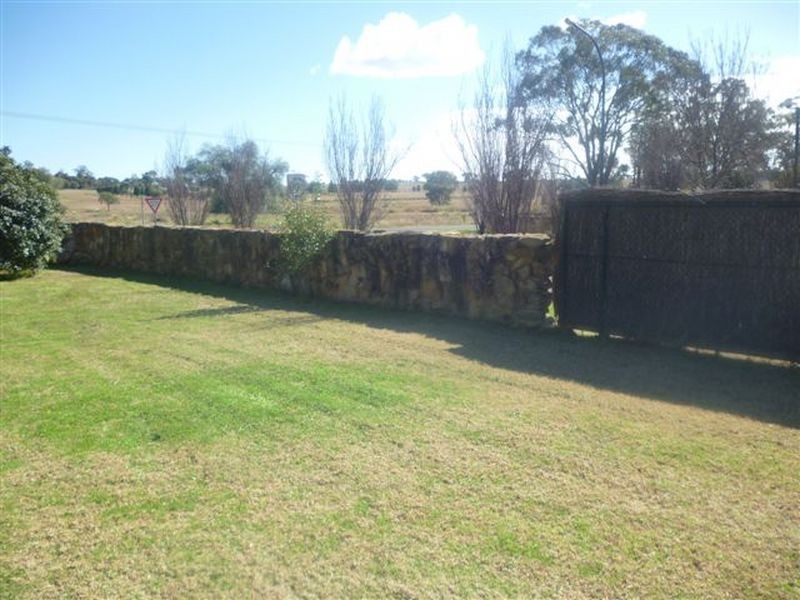 2/1 Lincoln Parkway, Dubbo NSW 2830
