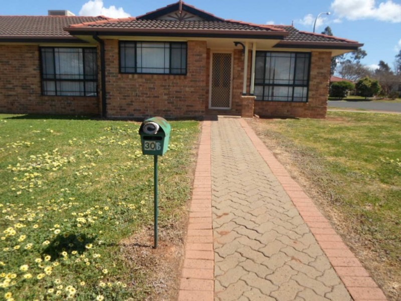30B Kingfisher Street, Dubbo NSW 2830