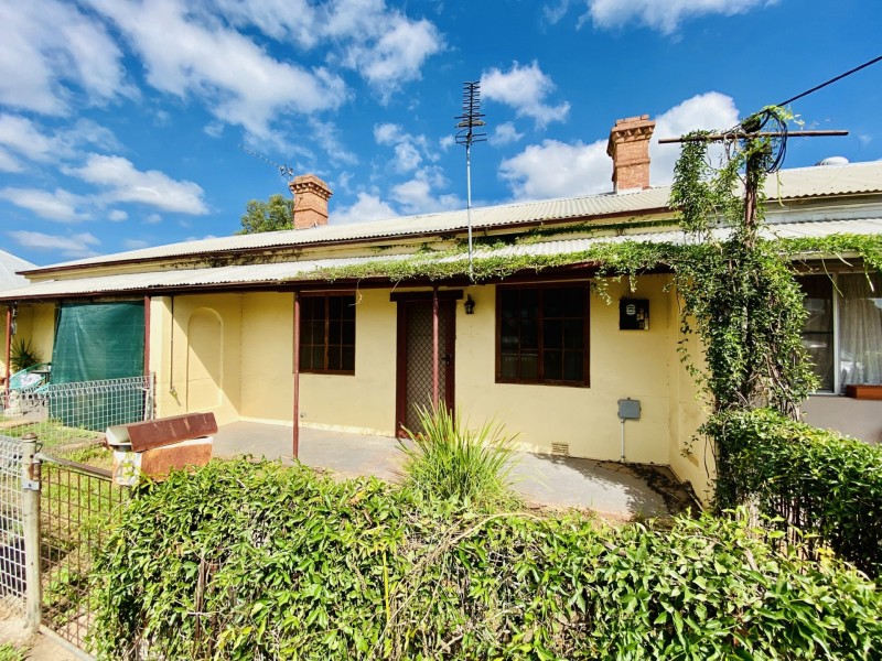 49 Gipps Street, Dubbo NSW 2830