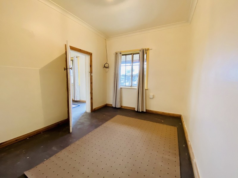 49 Gipps Street, Dubbo NSW 2830
