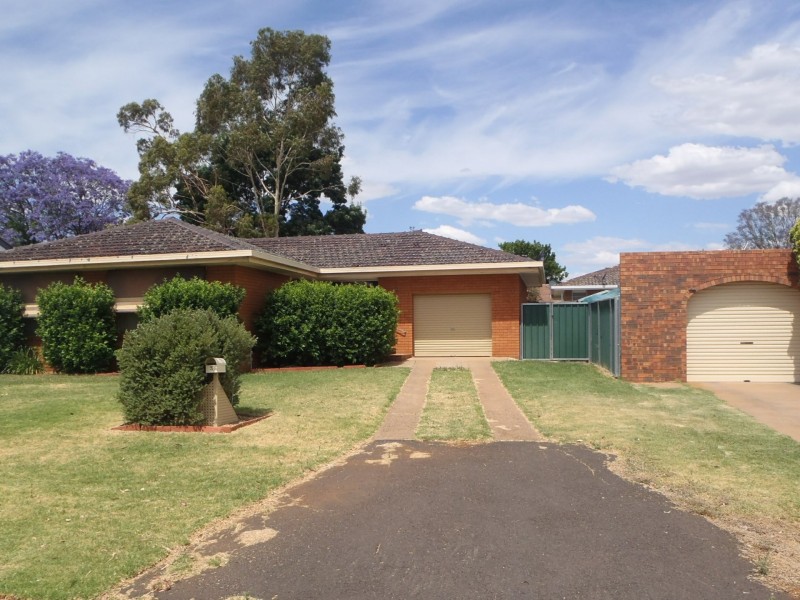 3 Oxley Circle, Dubbo NSW 2830