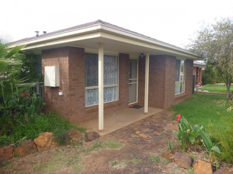 3 Teal Close, Dubbo NSW 2830