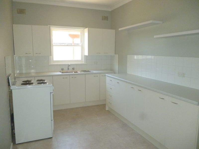 6 Laughton Street, Dubbo NSW 2830