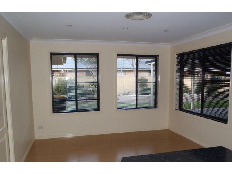 10 Sunvale Avenue, Dubbo NSW 2830