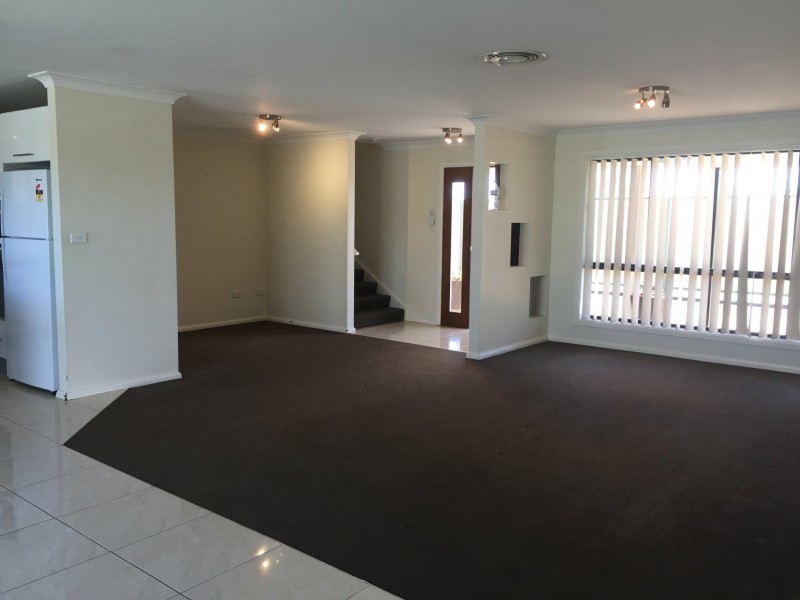 2/6 Pegasus Place, Dubbo NSW 2830