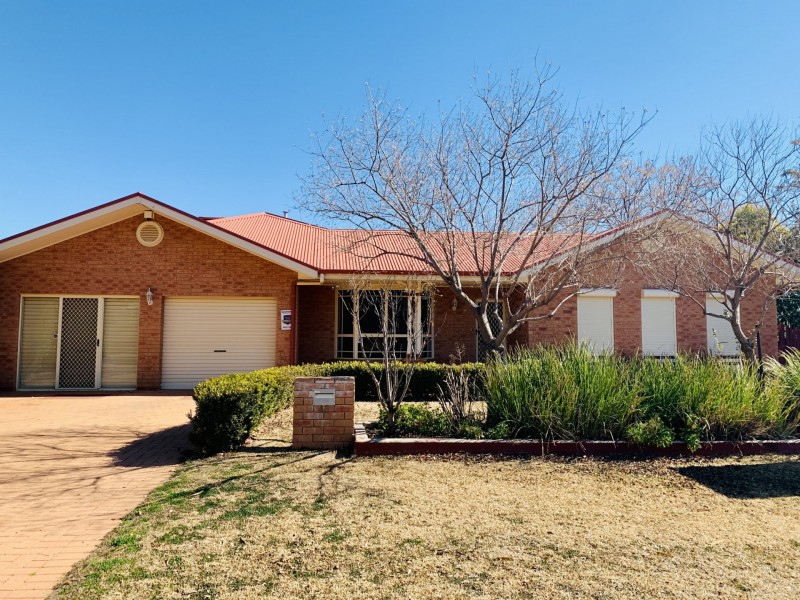 48 Twickenham Drive, Dubbo NSW 2830