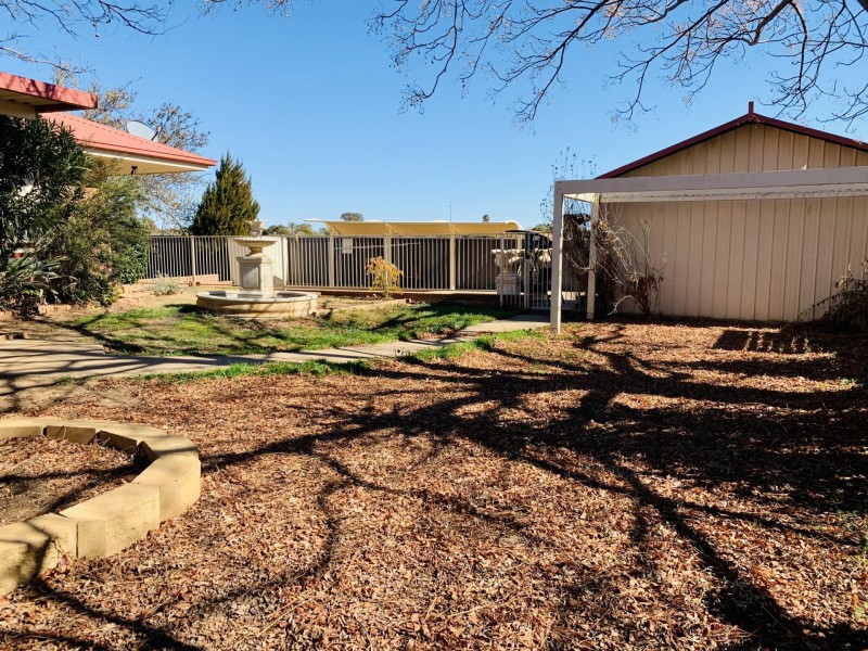 48 Twickenham Drive, Dubbo NSW 2830