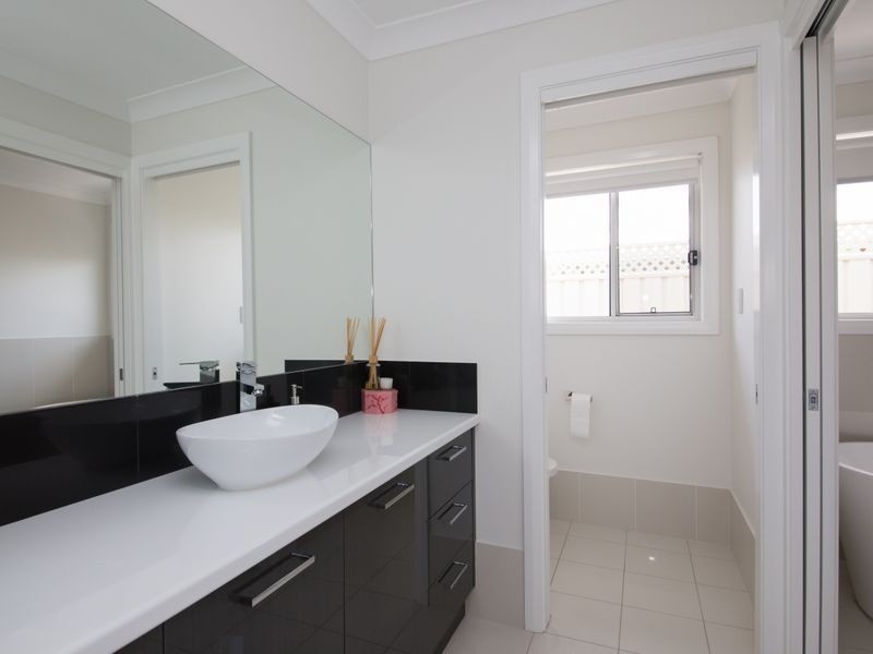 4 Ellenborough Avenue, Dubbo NSW 2830