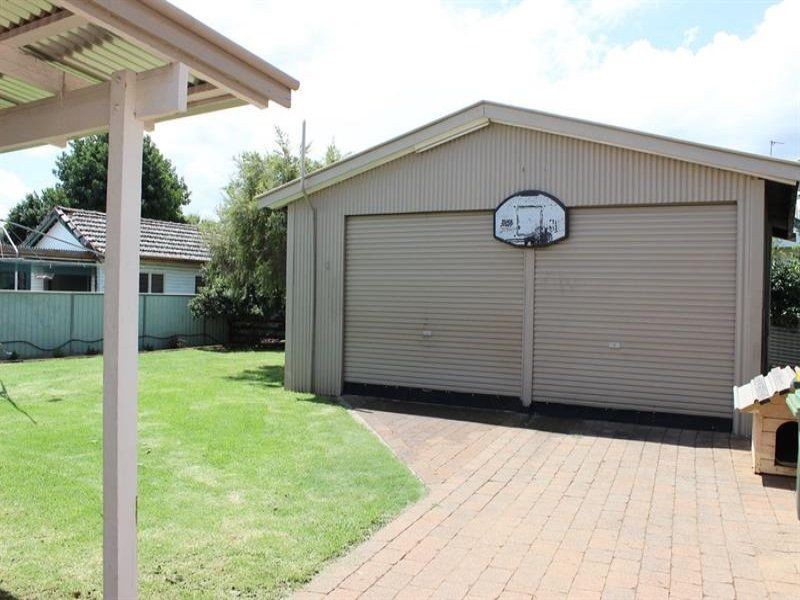 28 Hutchins Avenue, Dubbo NSW 2830
