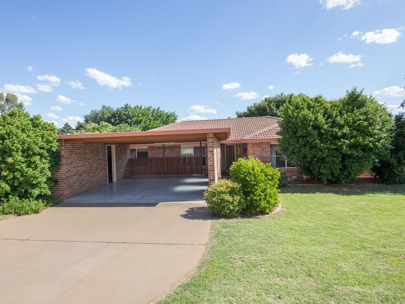 7 Trafalgar Place, Dubbo NSW 2830