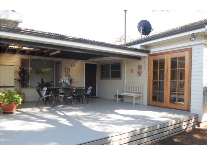 7 Lovett Ave, Dubbo NSW 2830