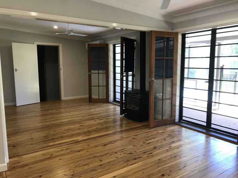 16 Hutchins Avenue, Dubbo NSW 2830