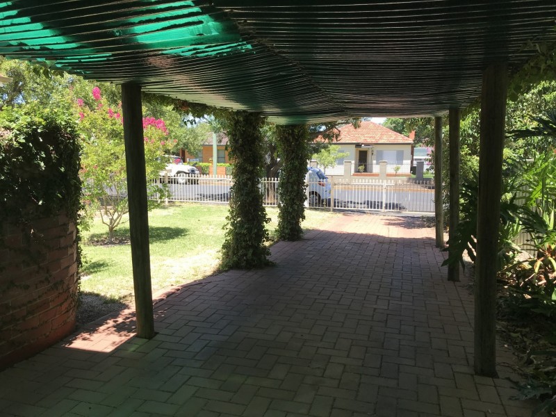 16 Hutchins Avenue, Dubbo NSW 2830