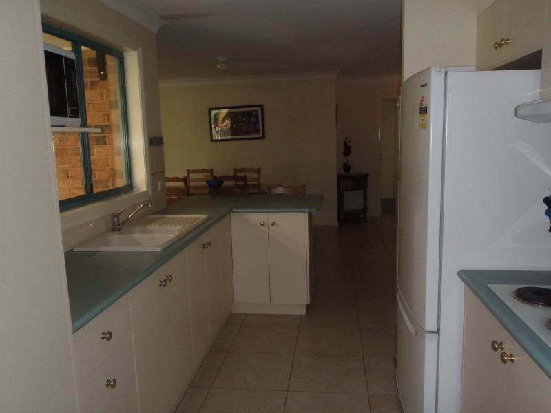 2 Catchpole Close, Dubbo NSW 2830