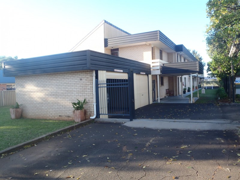 8/21 Baird Street, Dubbo NSW 2830