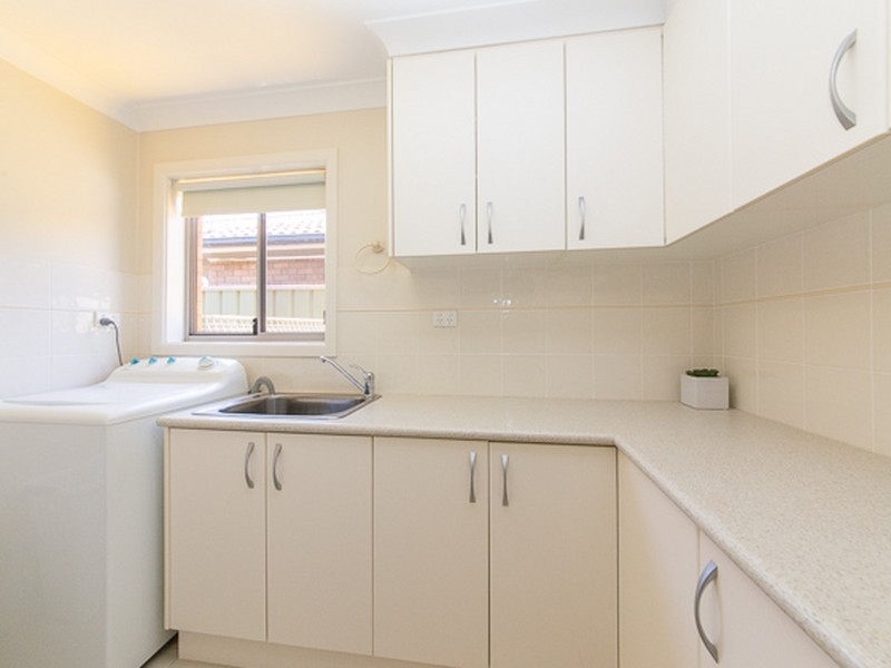 2 Nona Place, Dubbo NSW 2830