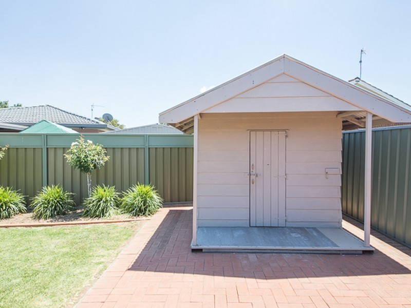 2 Nona Place, Dubbo NSW 2830