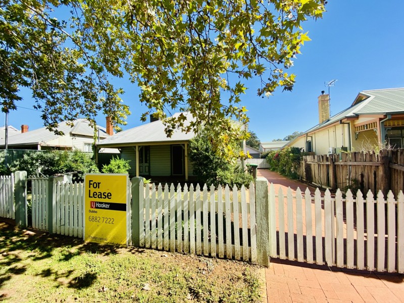 13 Hopetoun Street, Dubbo NSW 2830