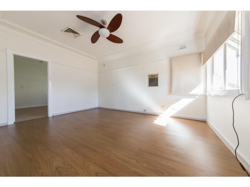 8 Marsden Street, Dubbo NSW 2830