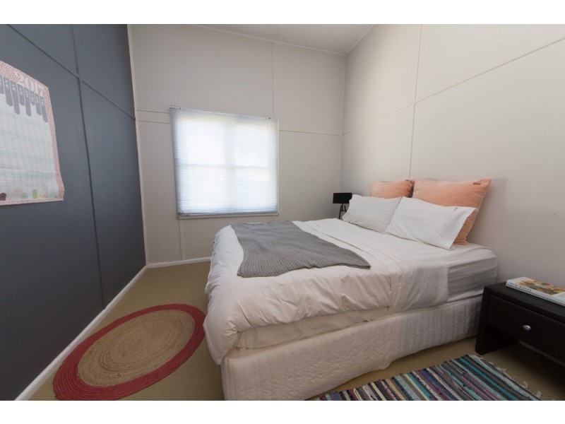 75 Bultje Street, Dubbo NSW 2830